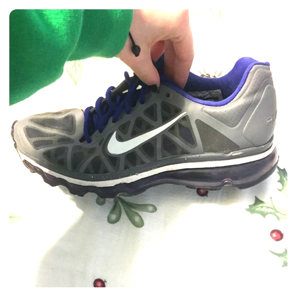 Nike shoes